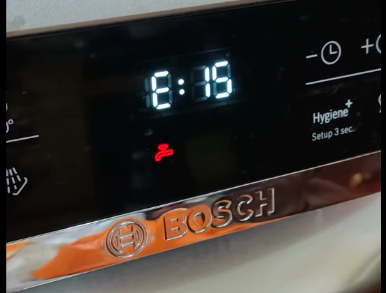 Nguyên Nhân Máy Rửa Bát Bosch Báo Lỗi E15 Và Cách Giải Quyết Hiệu Quả