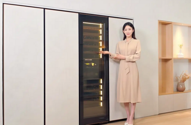 Tủ Rượu Thông Minh Infinite AI của Samsung: Đẳng Cấp Chăm Sóc Rượu