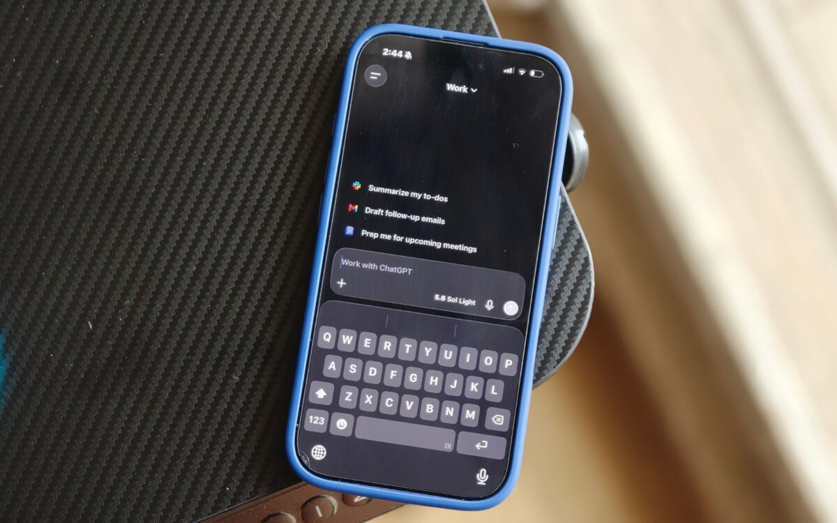 Cách Chia Sẻ Ảnh Nhanh Chóng Trên ChatGPT Với iPhone