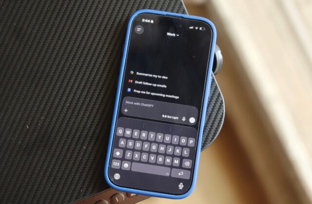 Cách Chia Sẻ Ảnh Nhanh Chóng Trên ChatGPT Với iPhone